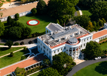 East Wing Ballroom Executive Residence Contract: Cost, Scope & Timeline