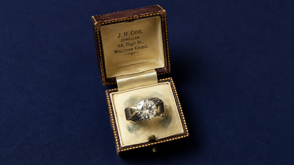 Asha Nayak £5 Car-Boot Diamond Ring | Investigative Report